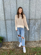 Load image into Gallery viewer, Two-toned Casual Sweater
