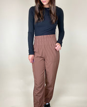 Load image into Gallery viewer, Everyday High Rise Jogger Pants- Brown
