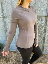 Load image into Gallery viewer, Smokey Grey Active Long Sleeve Top
