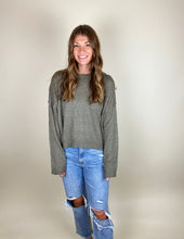 Load image into Gallery viewer, Loose Fit Olive Sweater
