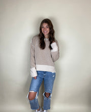 Load image into Gallery viewer, Two-toned Casual Sweater
