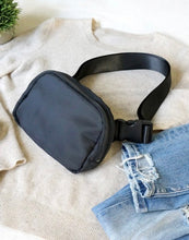 Load image into Gallery viewer, Crossbody Belt Bag
