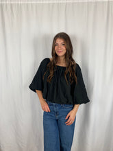 Load image into Gallery viewer, Textured Puff Sleeve Blouse
