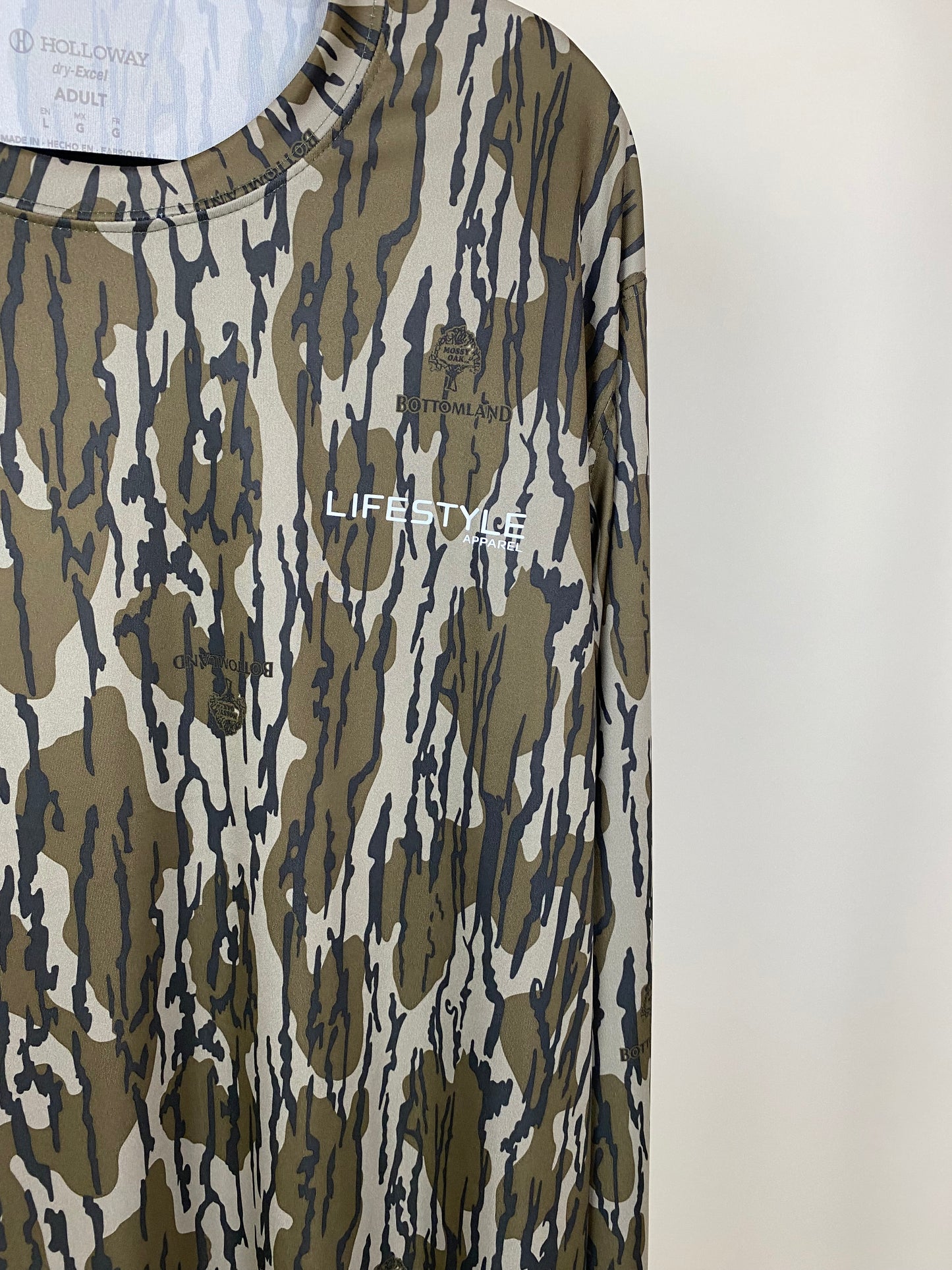 Lifestyle Bottomland Camo long sleeve performance shirt