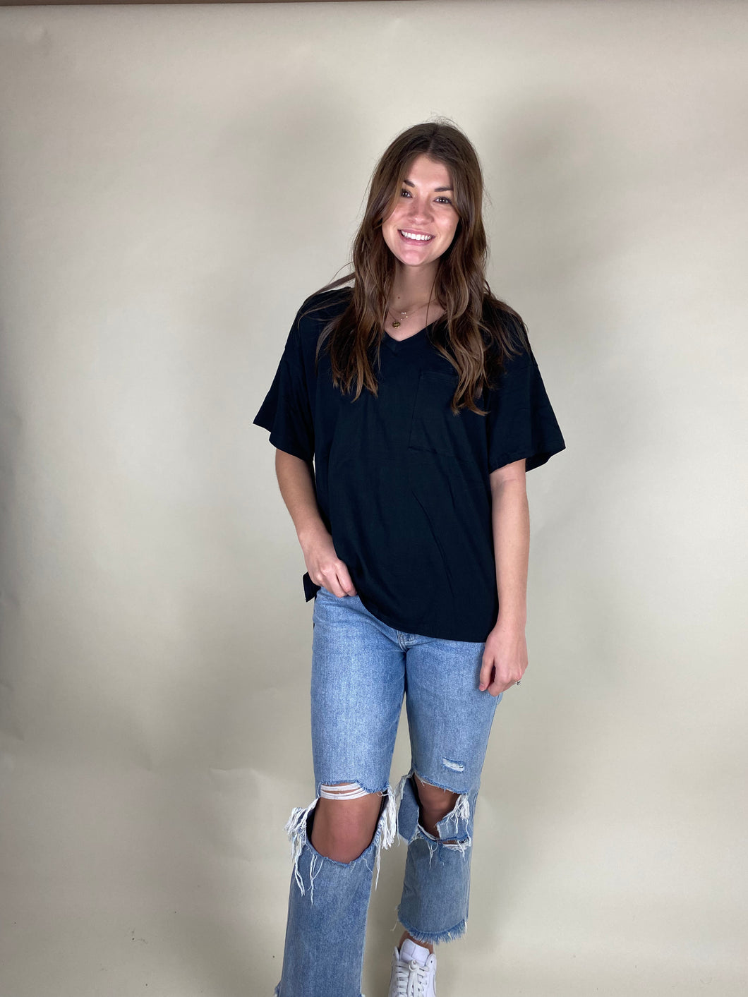 Front Pocket Raw Edge Boyfriend Tee ~ Black